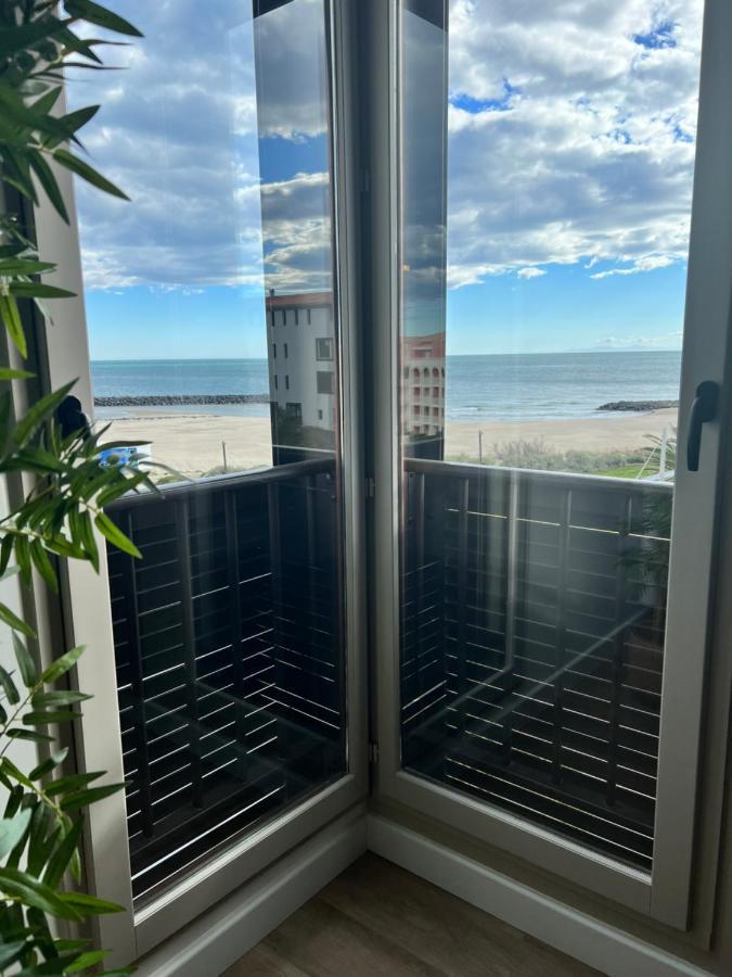 En Front De Mer, Magnifique Appartement 6 Pers. Agde Dış mekan fotoğraf